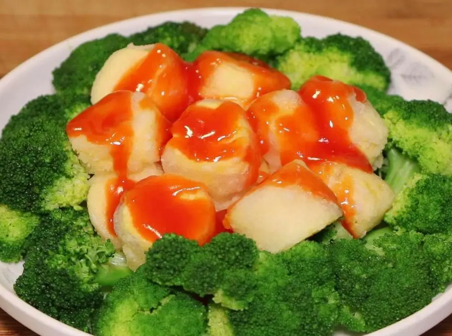 又到飞絮季！2025杨柳絮盛飞预警地图来了 六字口诀全方位防护